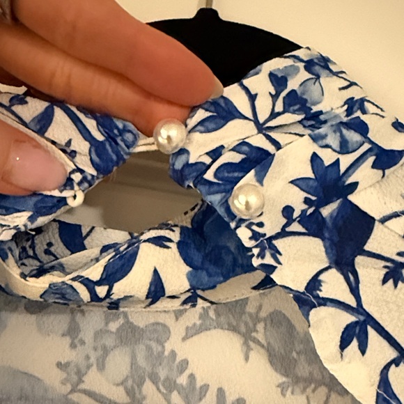 L*Space Blue Floral Women's Blouse - Picture 4 of 5